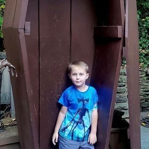 Meet your Posher, Debra